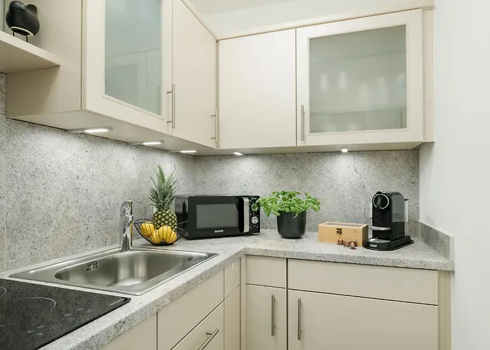 Fenjoy Design * 베르나우암히엠지